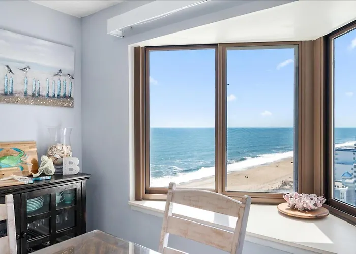 Gorgeous 2 Bedroom With Outdoor Pool And Ocean Views! Ferienhaus