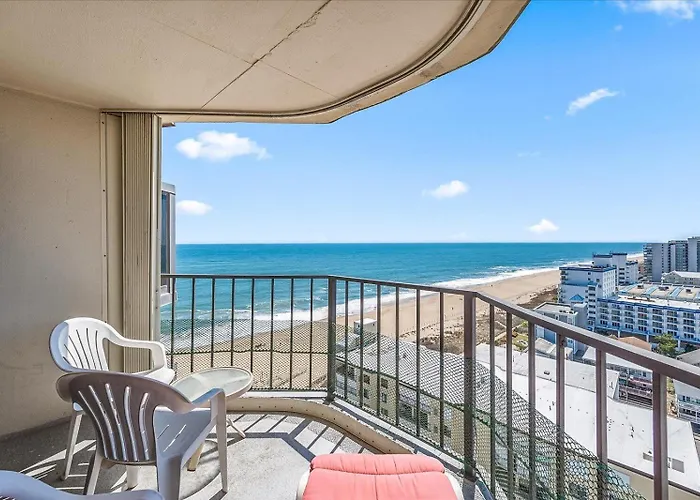 Gorgeous 2 Bedroom With Outdoor Pool And Ocean Views! Ferienhaus
